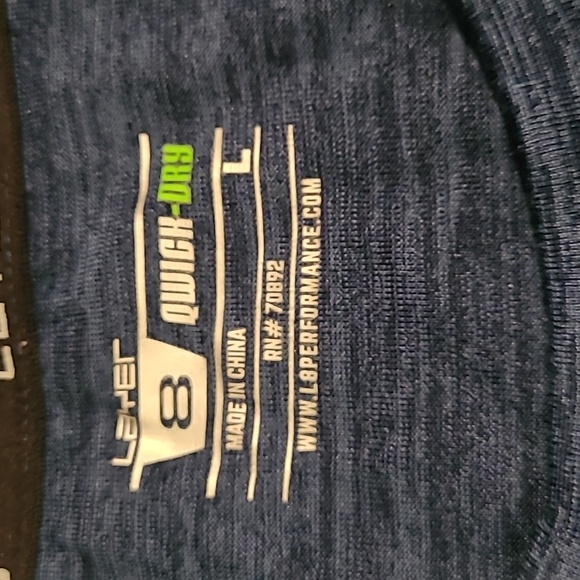 3 Layer 8 Quick Dry Performance T-Shirts Size Large - Picture 3 of 7